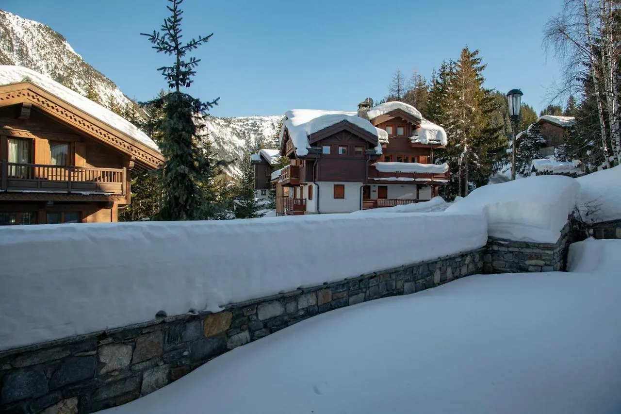 Manali Lodge By Alpine Resorts Courchevel 5*,  France